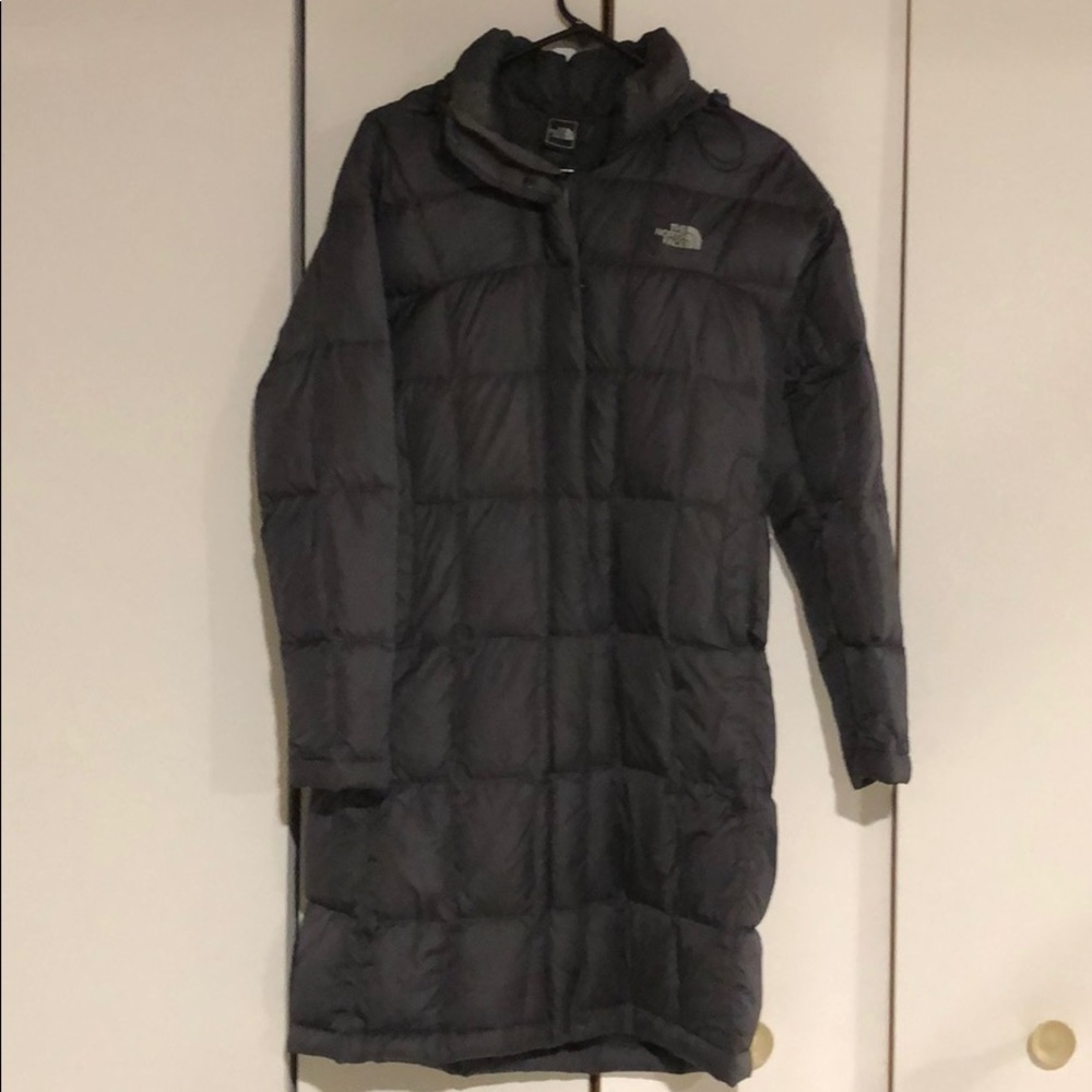Women’s The North Face long puffer jacket